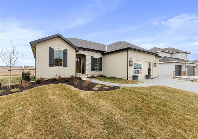 Photo 4 of Single family home for sale at 17478 W 169th Terrace, Olathe, KS 66062 | MLS# 2644605 | Listing updated on 2026-09-30