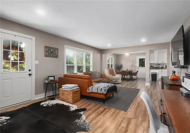 Photo 3 of Single family home for sale at 38000 E Cline Rd, Lone Jack, MO 64070 | MLS# 2644610 | Listing updated on 2026-10-09