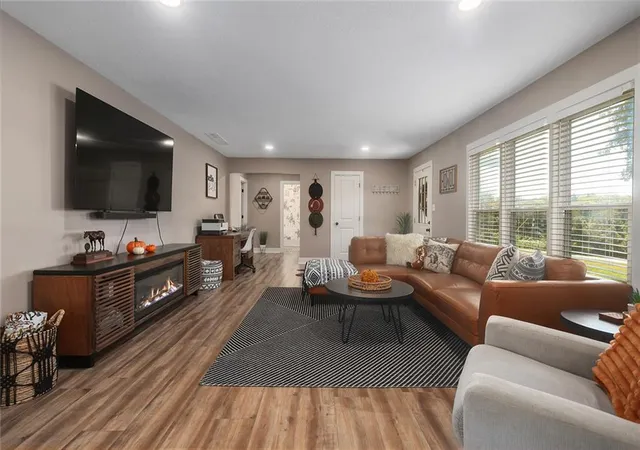 Photo 3 of Single family home for sale at 38000 E Cline Rd, Lone Jack, MO 64070 | MLS# 2644610 | Listing updated on 2026-10-09