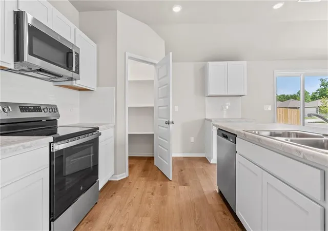 Photo 2 of Single family home for sale at 20206 West 195th St, Spring Hill, KS 66083 | MLS# 2644613 | Listing updated on 2026-09-30
