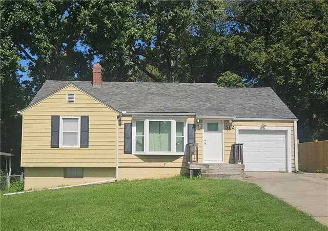 Single family home for sale at 512 NE 43 Terrace, Kansas City, MO 64116 | MLS# 2644616