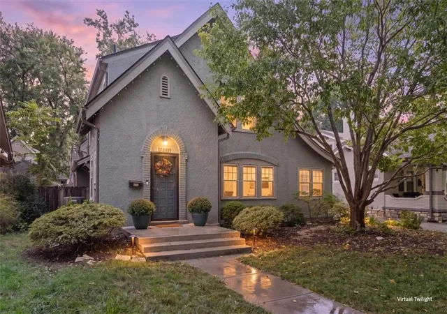 Single family home for sale at 7205 Madison Ave, Kansas City, MO 64114 | MLS# 2644617