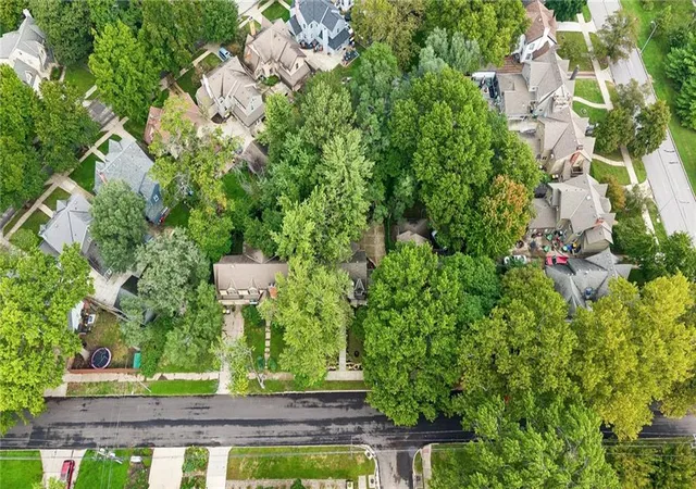 Photo 52 of Single family home for sale at 1216 W 73rd Street, Kansas City, MO 64114 | MLS# 2644619 | Listing updated on 2026-10-09