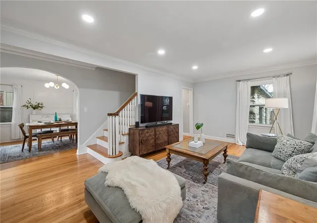 Photo 4 of Single family home for sale at 1216 W 73rd Street, Kansas City, MO 64114 | MLS# 2644619 | Listing updated on 2026-10-09