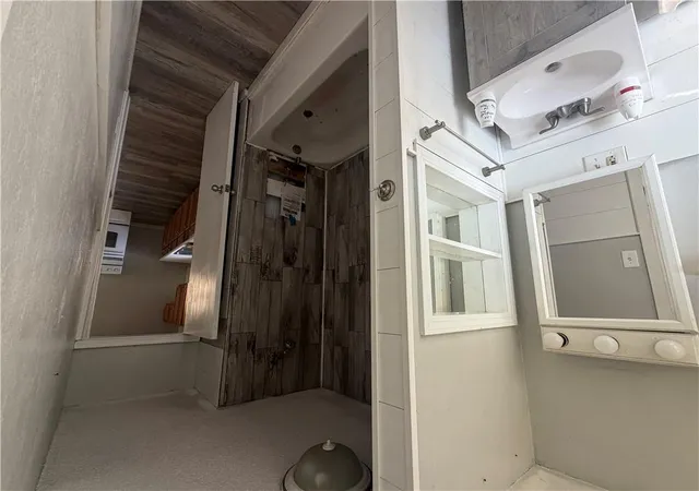 Photo 4 of Single family home for sale at 218 Highland Ave, Lexington, MO 64067 | MLS# 2644621 | Listing updated on 2026-10-02