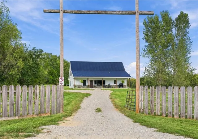 Photo 47 of Single family home for sale at 14708 46th Street, Perry, KS 66073 | MLS# 2644630 | Listing updated on 2026-10-14