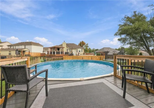 Photo 3 of Single family home for sale at 1010 E 16th Street, Kearney, MO 64060 | MLS# 2644644 | Listing updated on 2026-10-08