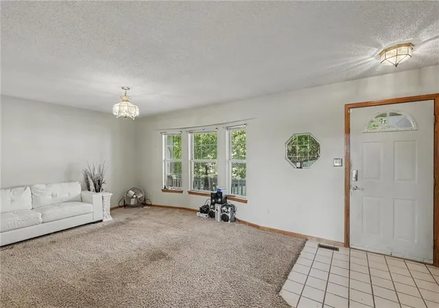 Photo 3 of Single family home for sale at 3325 S Sioux Ct, Independence, MO 64057 | MLS# 2644650 | Listing updated on 2026-10-08