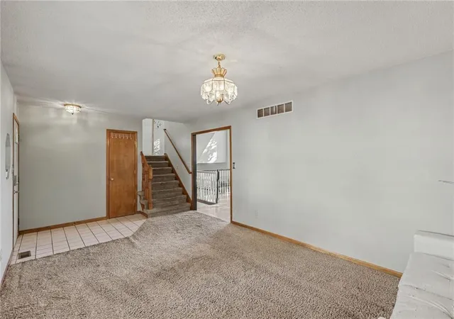 Photo 3 of Single family home for sale at 3325 S Sioux Ct, Independence, MO 64057 | MLS# 2644650 | Listing updated on 2026-10-08