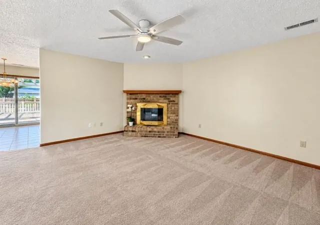 Photo 3 of Single family home for sale at 1007 Chelsea Ct, Warrensburg, MO 64093 | MLS# 2644656 | Listing updated on 2026-10-08