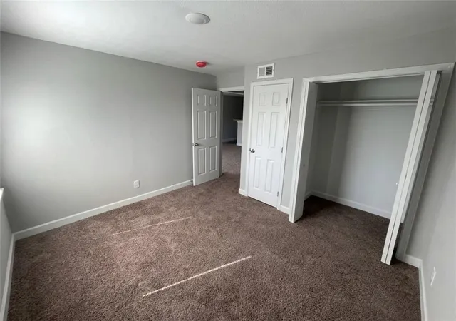 Photo 4 of House for sale at 1306 SW Harrison St, Topeka, KS 66612 | MLS# 2644657 | Listing updated on 2026-10-07