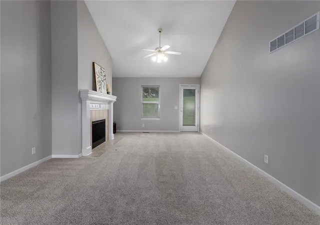 Photo 2 of Single family home for sale at 625 Midjay Dr, Liberty, MO 64068 | MLS# 2644658 | Listing updated on 2026-10-06