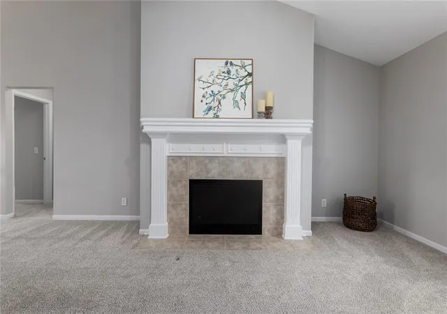 Photo 3 of Single family home for sale at 625 Midjay Dr, Liberty, MO 64068 | MLS# 2644658 | Listing updated on 2026-10-06