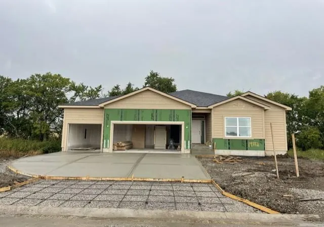 Photo 2 of Single family home for sale at 19552 Millview Rd 195 St, Spring Hill, KS 66083 | MLS# 2644661 | Listing updated on 2026-10-01
