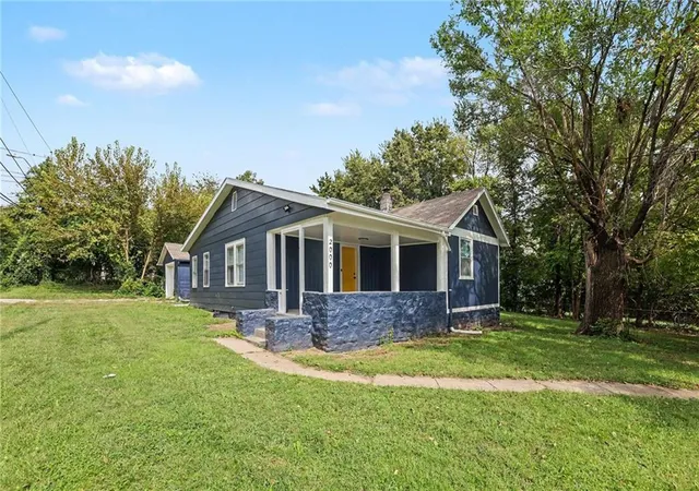 Photo 1 of Sale Pending at 2000 E 82nd Street, Kansas City, MO 64132 | MLS# 2644678 | Listing updated on 2026-10-06