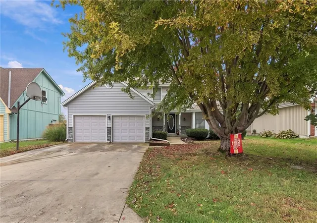 Single family home for sale at 16207 Spring Valley Rd, Belton, MO 64012 | MLS# 2644680