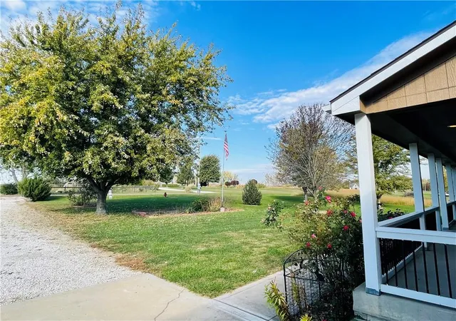 Photo 4 of Single family home for sale at 19130 255th Street, Tonganoxie, KS 66086 | MLS# 2644684 | Listing updated on 2026-10-26