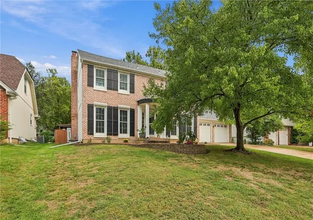 Photo 3 of Sale Pending at 10246 Hauser St, Lenexa, KS 66215 | MLS# 2644689 | Listing updated on 2026-10-06