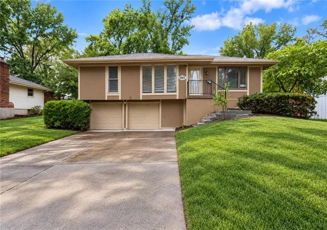 Photo 1 of Single family home for sale at 12816 Winchester Ave, Grandview, MO 64030 | MLS# 2644691 | Listing updated on 2026-10-05
