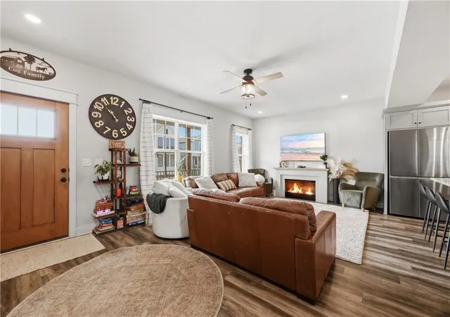 Photo 2 of Single family home for sale at 23510 E 11th Terrace S, Independence, MO 64056 | MLS# 2644692 | Listing updated on 2026-10-03