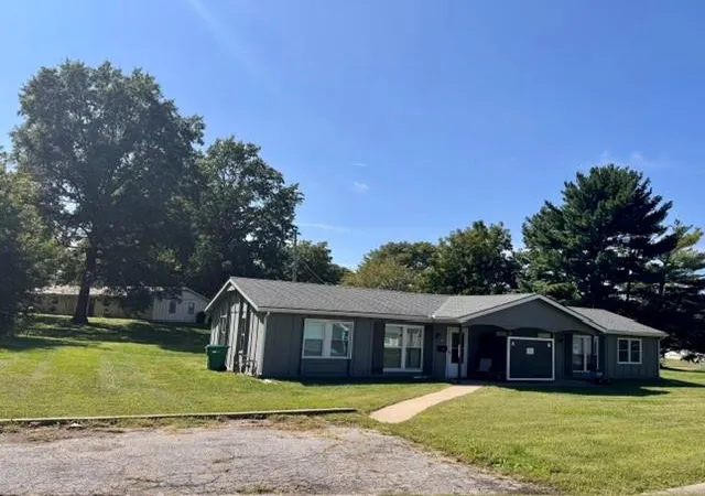 Photo 2 of Multi family home for sale at 611 Little Ave, Lees Summit, MO 64063 | MLS# 2644701 | Listing updated on 2026-10-07