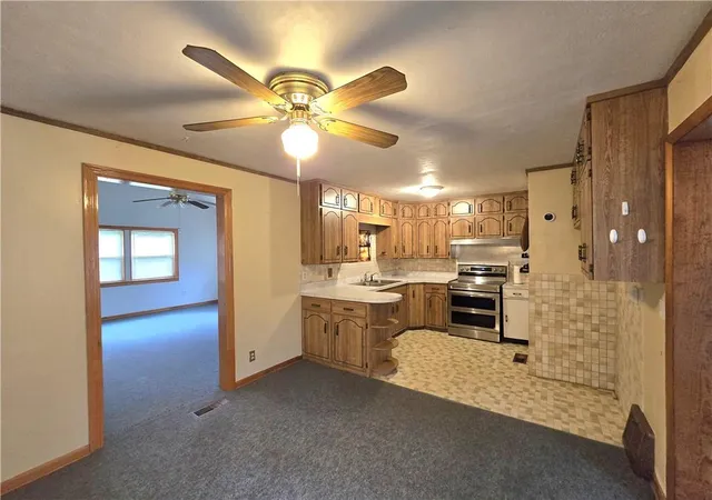 Photo 4 of Single family home for sale at 11514 E 15th Street, Independence, MO 64052 | MLS# 2644706 | Listing updated on 2026-09-30