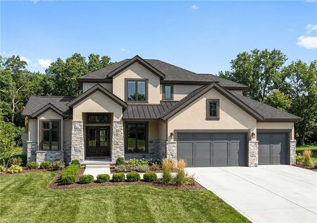 Photo 1 of Sale Pending at 13714 Meadow Ln, Overland Park, KS 66224 | MLS# 2644713 | Listing updated on 2026-09-29