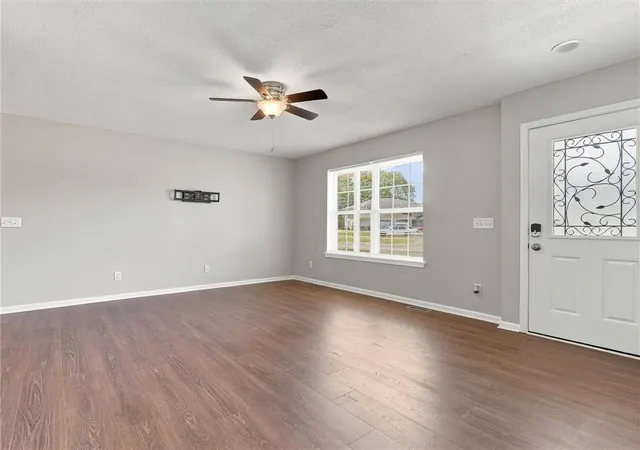 Photo 4 of Sale Pending at 314 E 17th Street, Kearney, MO 64060 | MLS# 2644718 | Listing updated on 2026-10-06