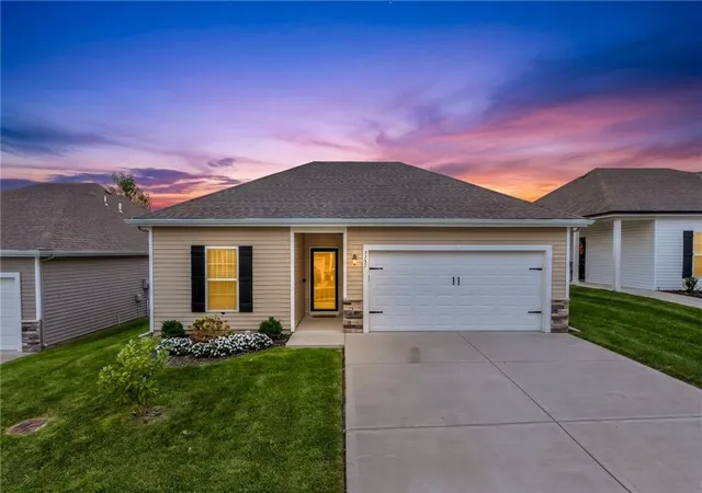Photo 1 of Single family home for sale at 7731 Nw 124th Street, Kansas City, MO 64163 | MLS# 2644720 | Listing updated on 2026-10-01