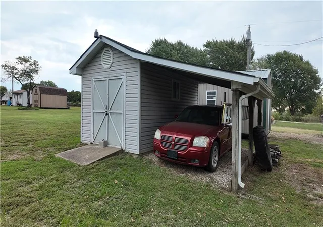 Photo 3 of Single family home for sale at Crawford Ln, Preston, MO 65732 | MLS# 2644742 | Listing updated on 2026-10-13