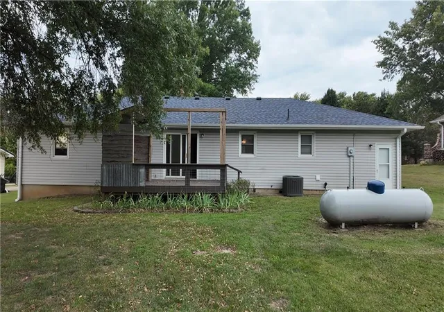 Photo 3 of Single family home for sale at Crawford Ln, Preston, MO 65732 | MLS# 2644742 | Listing updated on 2026-10-13