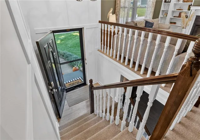 Photo 4 of Single family home for sale at 517 S Franklin St, Raymore, MO 64083 | MLS# 2644748 | Listing updated on 2026-10-08