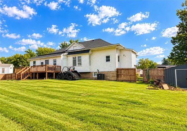 Photo 3 of Sale Pending at 304 N Main St, Leeton, MO 64761 | MLS# 2644750 | Listing updated on 2026-10-08