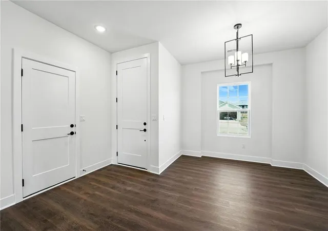 Photo 3 of Sale Pending at 17585 Spivey St, Gardner, KS 66030 | MLS# 2644754 | Listing updated on 2026-09-30