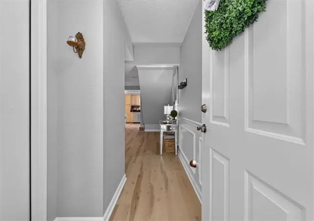 Photo 2 of Condo for sale at 1323 Se Broadway Cir, Lees Summit, MO 64081 | MLS# 2644768 | Listing updated on 2026-10-05