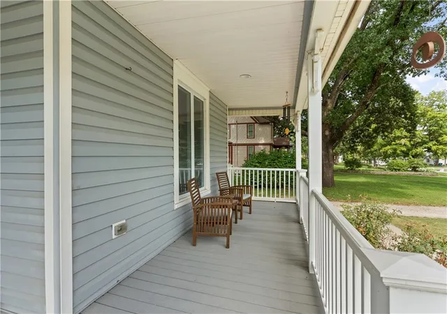 Photo 2 of Single family home for sale at 328 S Ash St, Ottawa, KS 66067 | MLS# 2644779 | Listing updated on 2026-10-01