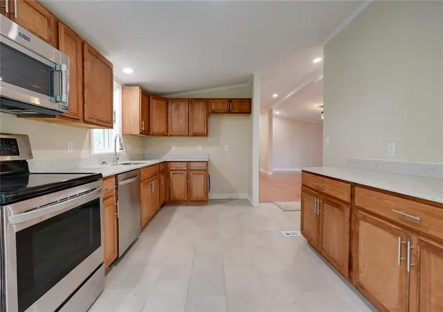 Photo 4 of Single family home for sale at 321 NW 1551st Road, Holden, MO 64040 | MLS# 2644789 | Listing updated on 2026-10-05