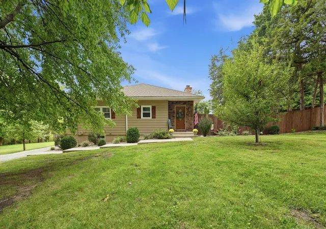 Photo 1 of Sale Pending at 4110 Hughes Rd, Leavenworth, KS 66048 | MLS# 2644794 | Listing updated on 2026-10-04
