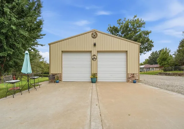 Photo 2 of Sale Pending at 4110 Hughes Rd, Leavenworth, KS 66048 | MLS# 2644794 | Listing updated on 2026-10-04