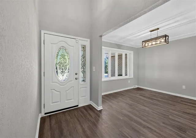 Photo 3 of Single family home for sale at 406 SE Richardson Pl, Lees Summit, MO 64063 | MLS# 2644803 | Listing updated on 2026-10-09