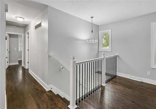 Photo 3 of Sale Pending at 8505 E 109th Street, Kansas City, MO 64134 | MLS# 2644809 | Listing updated on 2026-10-20