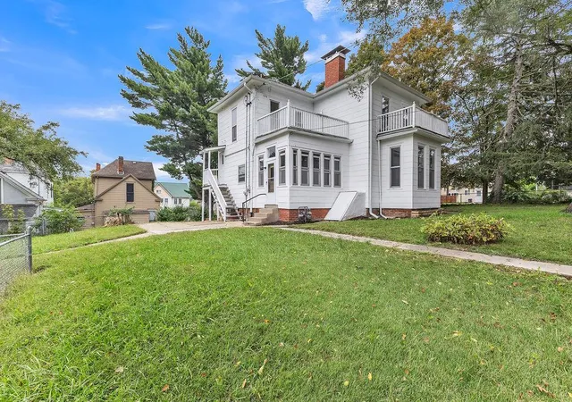 Photo 2 of Multi family home for sale at 418 North 20th St, Saint Joseph, MO 64501 | MLS# 2644810 | Listing updated on 2026-10-02