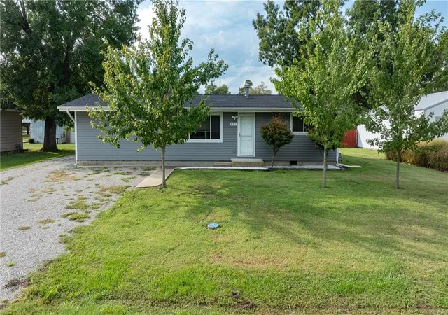 Photo 1 of Sale Pending at 807 W Magnolia, Cherokee, KS 66724 | MLS# 2644812 | Listing updated on 2026-10-06