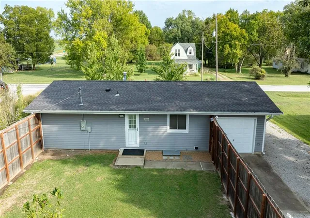 Photo 3 of Sale Pending at 807 W Magnolia, Cherokee, KS 66724 | MLS# 2644812 | Listing updated on 2026-10-06