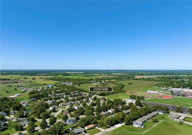 Photo 49 of Single family home for sale at 1310 S Pin Oak Cir, Ottawa, KS 66067 | MLS# 2644813 | Listing updated on 2026-10-08