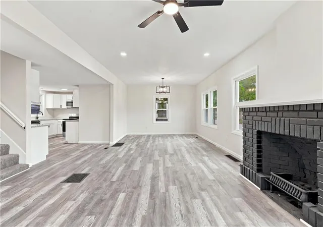 Photo 3 of Single family home for sale at 530 Park Ave, Excelsior Springs, MO 64024 | MLS# 2644816 | Listing updated on 2026-10-02