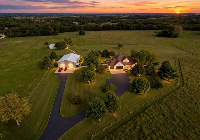 Single family home for sale at 19505 S Raffurty Rd, Pleasant Hill, MO 64080 | MLS# 2644818