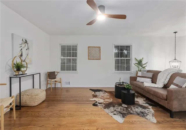 Photo 4 of Sale Pending at 4723 E 138th Terrace, Grandview, MO 64030 | MLS# 2644835 | Listing updated on 2026-10-01