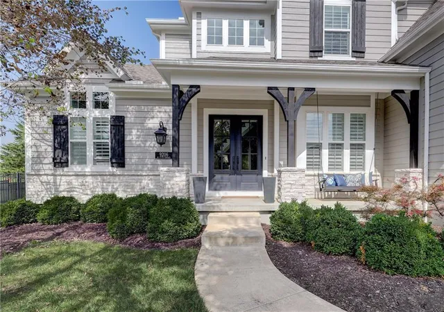 Photo 4 of Sale Pending at 9206 W 177th Terrace, Bucyrus, KS 66013 | MLS# 2644848 | Listing updated on 2026-10-08