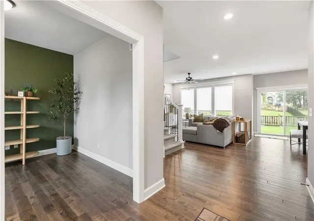 Photo 4 of Single family home for sale at 20196 W 224th Terrace, Spring Hill, KS 66083 | MLS# 2644850 | Listing updated on 2026-10-21